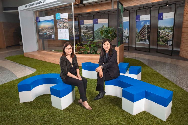 Director of Urban Planning and Architecture Division Ms Tang Hsiao Ling (left) and Director of New Estates Division 1 Ms Finn Tay (right) provided their expertise to the building and design of JID.
